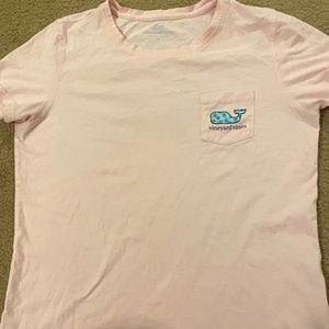 Women’s Vineyard vine shirt